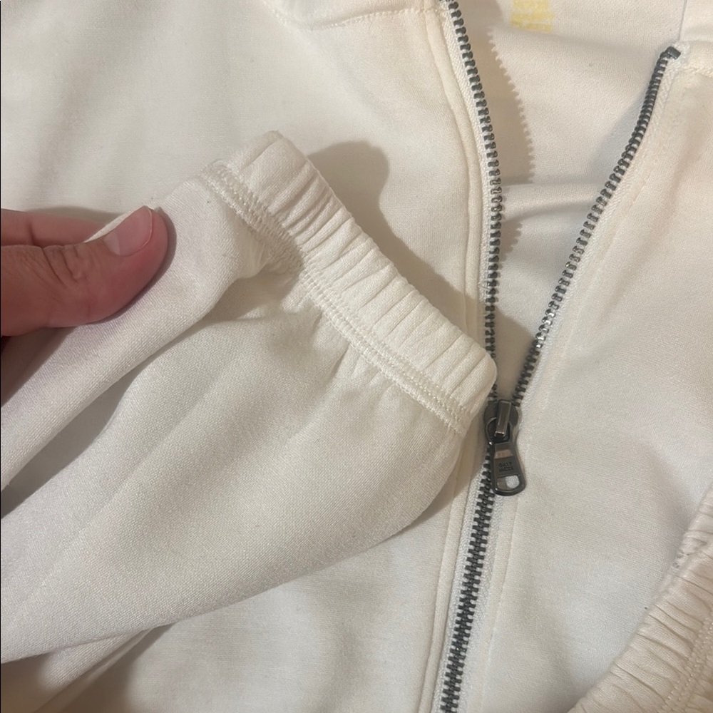 Gilly Hicks White Cropped Zip-Up Hoodie - Picture 4 of 5